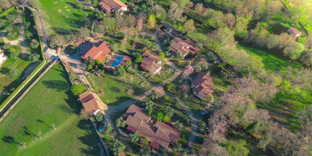 El Manantial Del Fresno Casas Rurales En Hervas Bagian luar foto