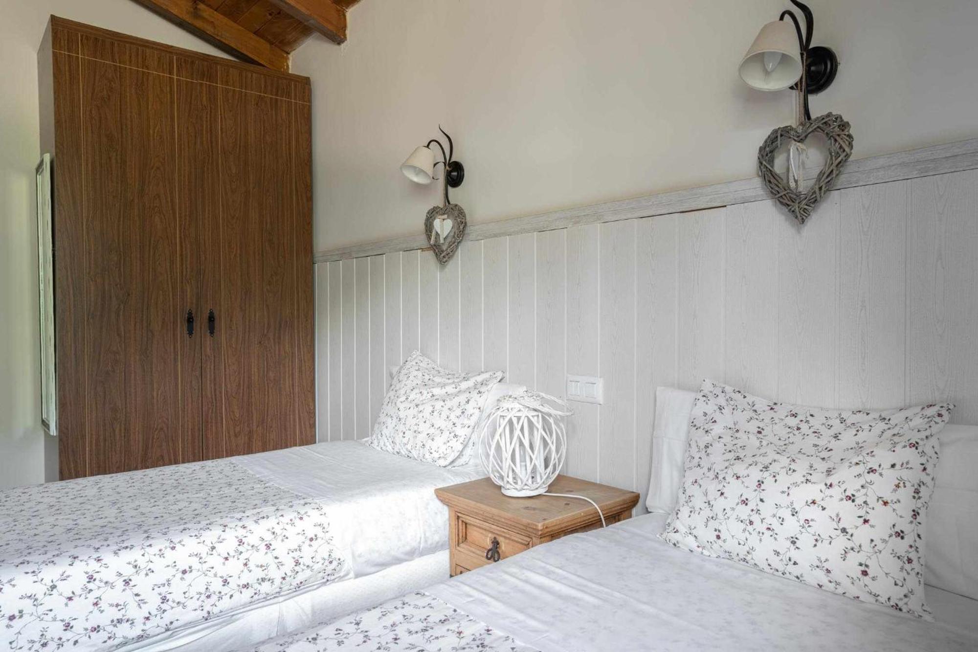 El Manantial Del Fresno Casas Rurales En Hervas Ruang foto